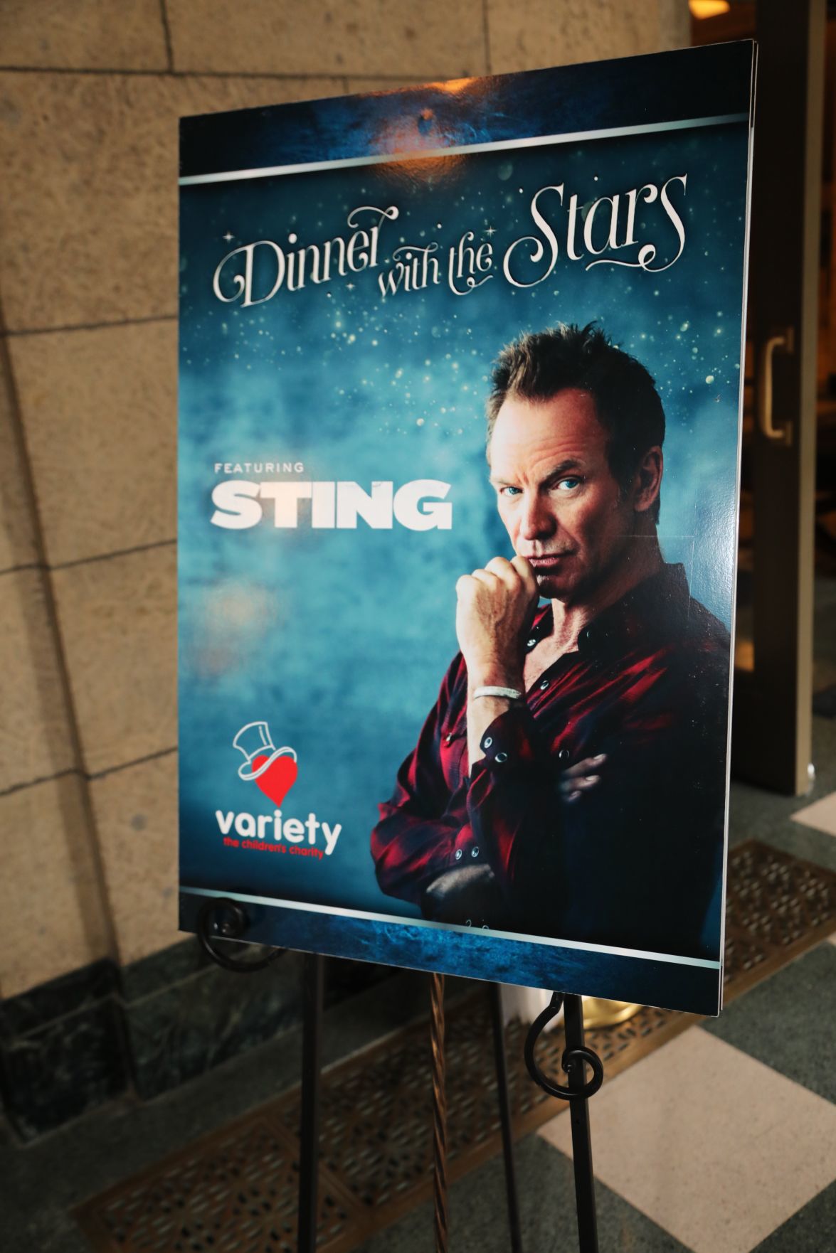 2019-Variety-Dinner-With-The-Stars-002.JPG